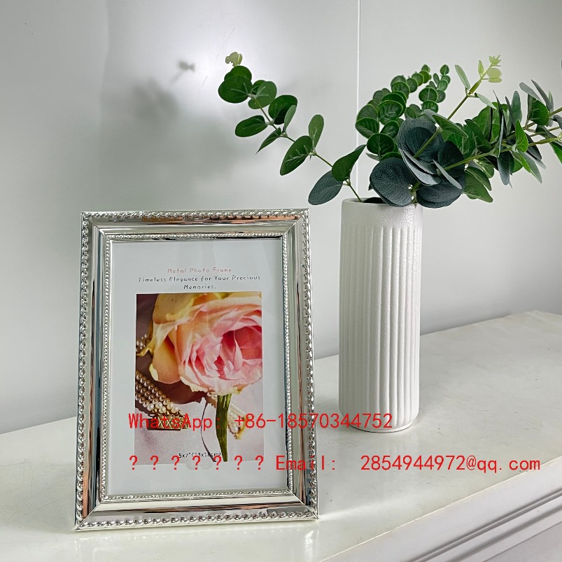 Cornice Portafoto in Metallo A - Lighting Decor Photos recensione e prezzo