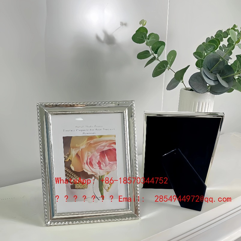Cornice Portafoto in Metallo A - Lighting Decor Photos recensione e prezzo