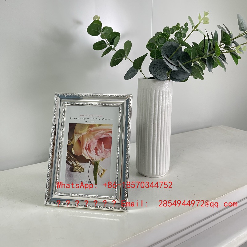 Cornice Portafoto in Metallo A - Lighting Decor Photos recensione e prezzo